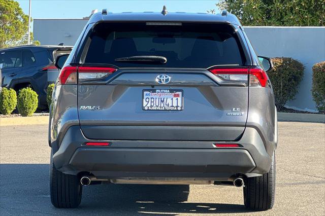 Certified 2022 Toyota RAV4 LE AWD/4WD image 8