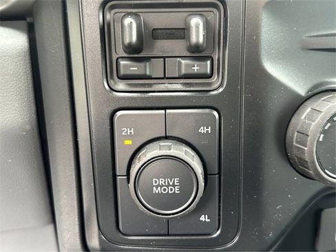 New 2025 Ford F350 XL w/ XL Chrome Package image 21