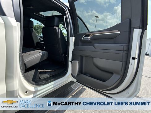 New 2025 Chevrolet Silverado 1500 High Country w/ Midnight Edition image 25