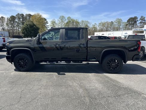 New 2026 Chevrolet Silverado 2500 LT w/ Trail Boss Package AWD/4WD image 6