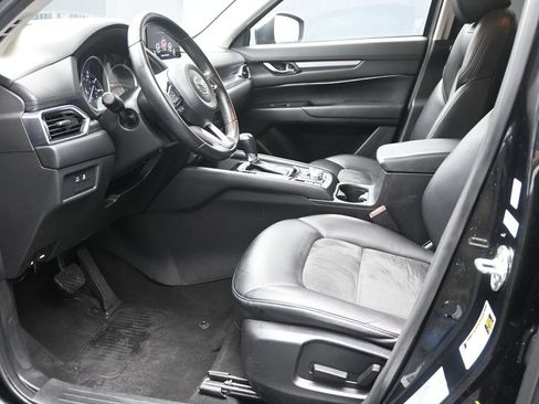 Used 2020 MAZDA CX-5 Touring FWD image 17