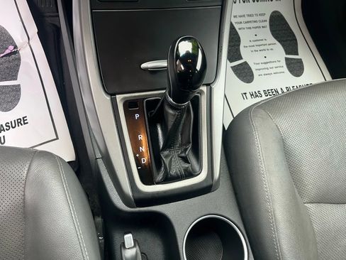 Used 2014 Hyundai Elantra Limited w/ Option Group 03 image 18