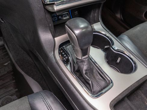Used 2021 Jeep Grand Cherokee Laredo X AWD/4WD image 24
