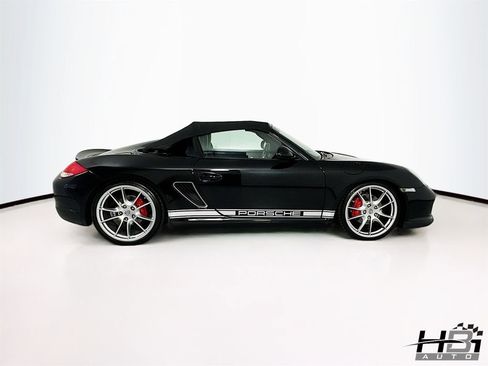 Used 2011 Porsche Boxster Spyder image 5