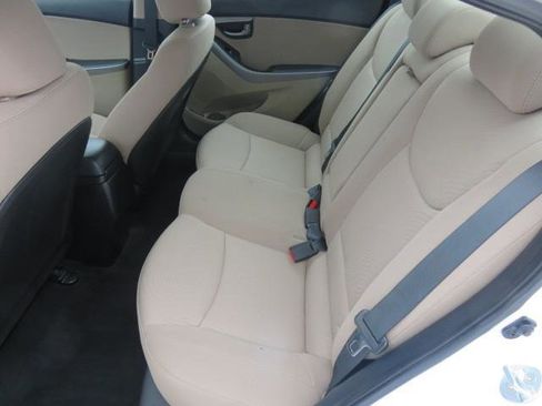 Used 2016 Hyundai Elantra SE w/ Option Group 02 image 22