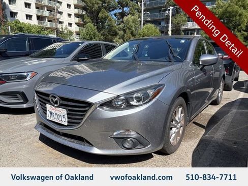 Used 2015 MAZDA MAZDA3 i Grand Touring image 1