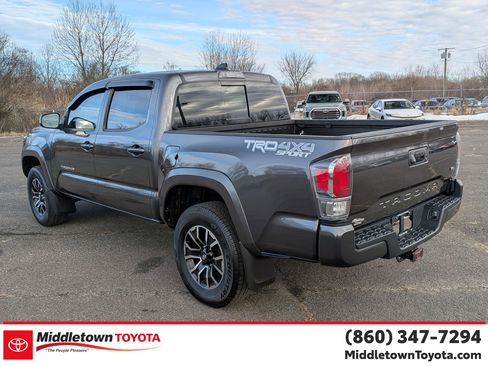 Certified 2023 Toyota Tacoma TRD Off-Road image 5