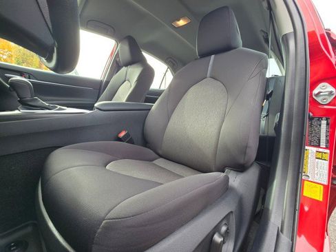 Used 2023 Toyota Camry LE image 23