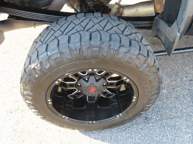 Used 2017 GMC Sierra 2500 SLE w/ Suspension Package, Off-Road AWD/4WD image 14