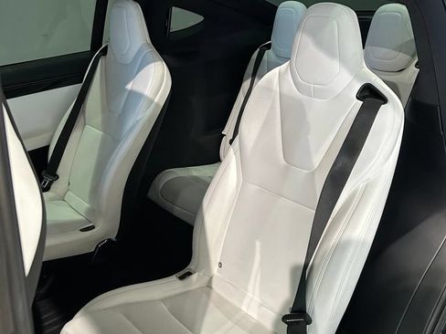 Used 2019 Tesla Model X Long Range AWD/4WD image 23