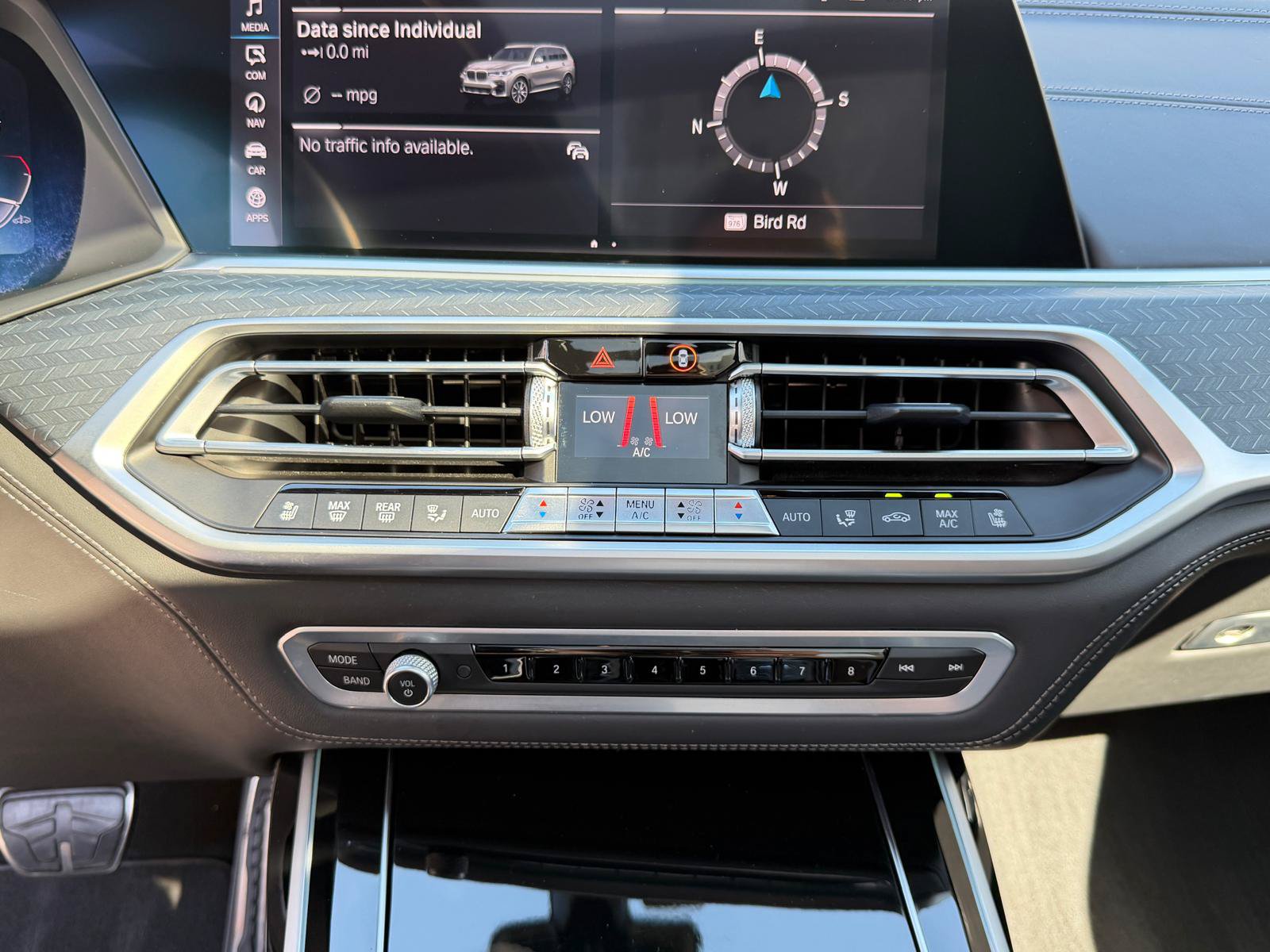 Used 2021 BMW X7 M50i AWD/4WD image 40
