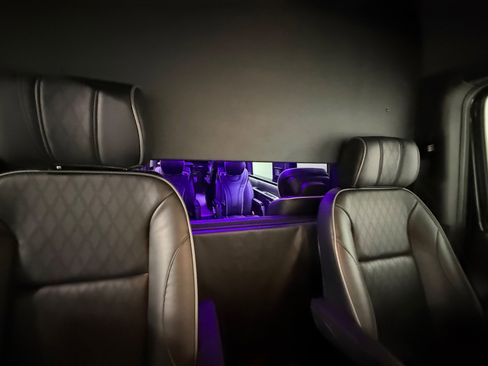 Used 2022 Mercedes-Benz Sprinter 3500 image 34