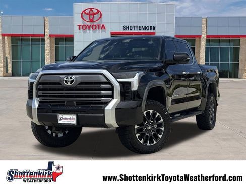 Used 2025 Toyota Tundra Limited w/ Power Package AWD/4WD image 1
