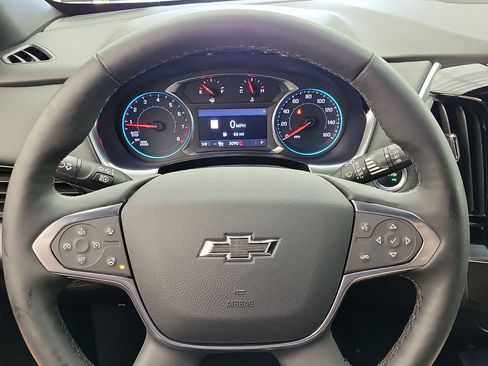 Used 2023 Chevrolet Traverse RS image 16