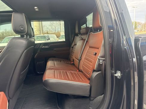 Used 2024 GMC Sierra 2500 Denali Ultimate image 20