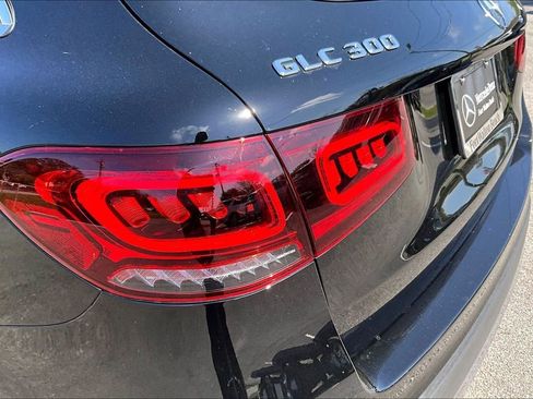 Used 2022 Mercedes-Benz GLC 300 image 20