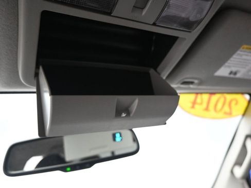 Used 2014 Nissan Frontier PRO-4X image 31