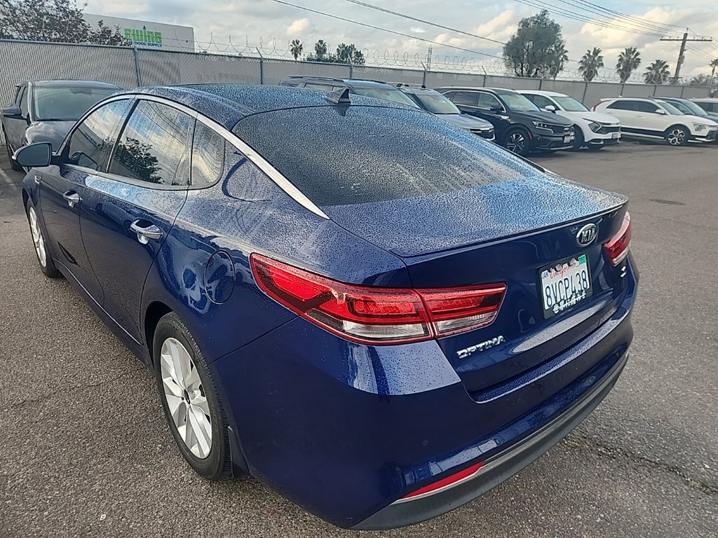Used 2018 Kia Optima S w/ Panoramic Sunroof Package FWD image 10