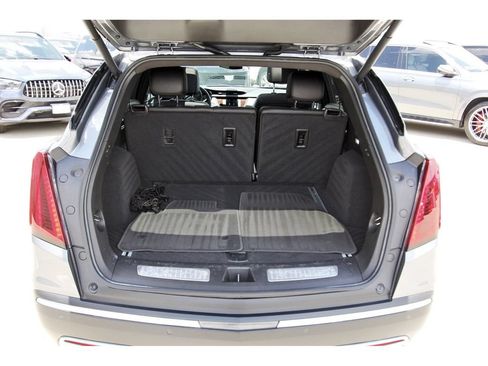 Used 2022 Cadillac XT5 Premium Luxury FWD image 29