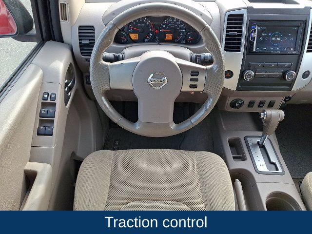 Used 2010 Nissan Frontier SE AWD/4WD image 3