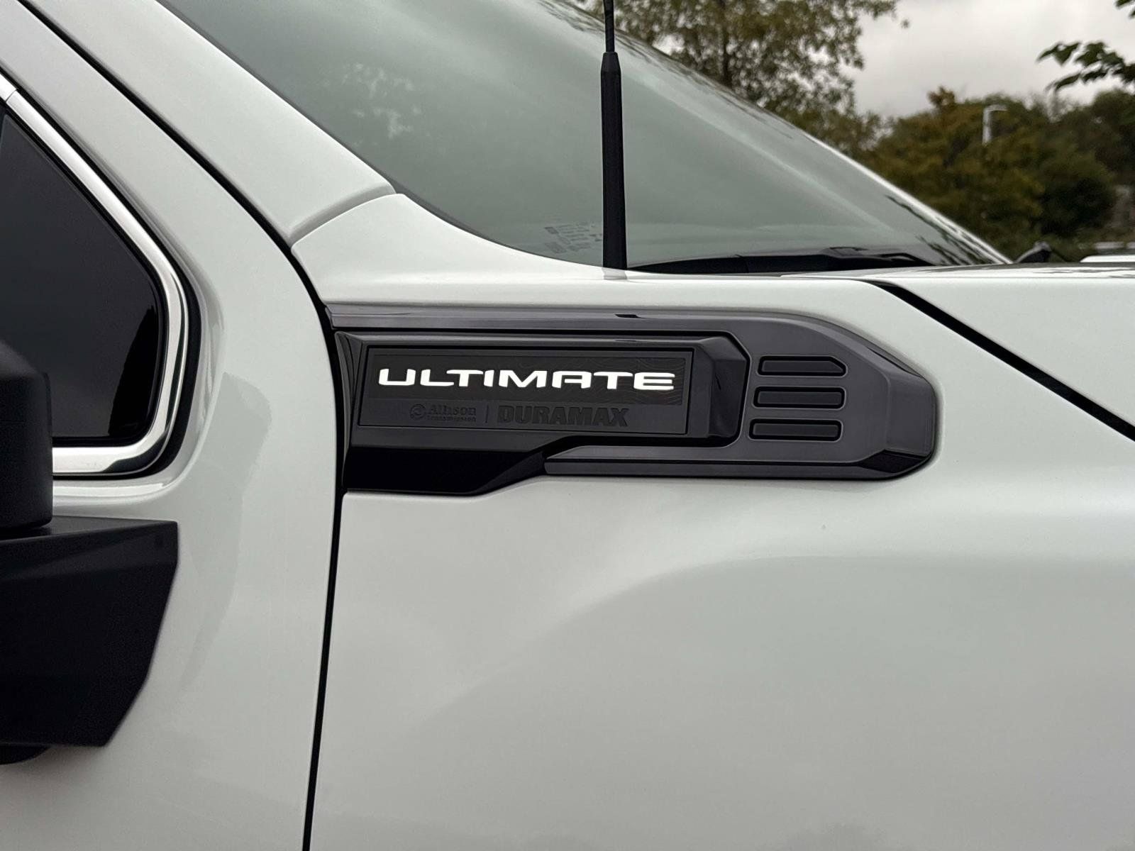Used 2025 GMC Sierra 2500 Denali Ultimate AWD/4WD image 11