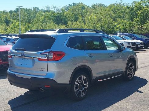 Certified 2025 Subaru Ascent Limited AWD/4WD image 9