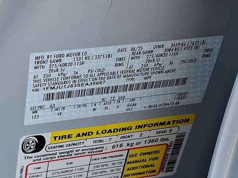 Certified 2025 Ford Expedition Active image 29