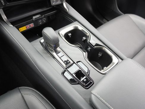 Certified 2025 Lexus RX 350 Premium w/ Accessory Package (Z1) FWD image 19