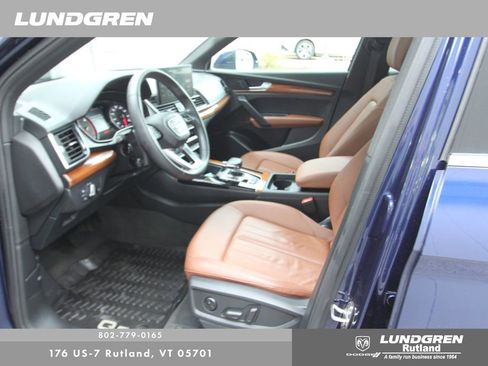 Used 2023 Audi Q5 2.0T Premium w/ Convenience Package AWD/4WD image 26