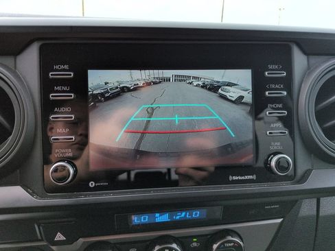 Used 2022 Toyota Tacoma SR AWD/4WD image 20