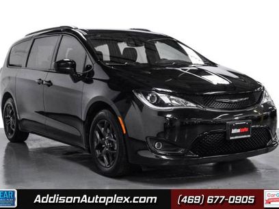Used 2020 Chrysler Pacifica Touring-L Plus