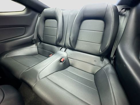Used 2018 Ford Mustang Premium RWD image 15