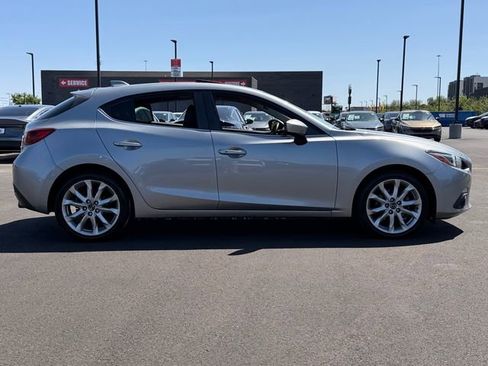 Used 2014 MAZDA MAZDA3 s Grand Touring w/ Technology Package FWD image 7