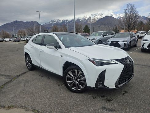 Used 2023 Lexus UX 250h F Sport w/ Accessory Package (Z1) image 3