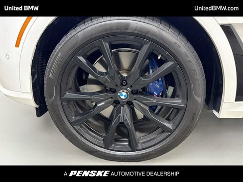 Used 2026 BMW X7 xDrive40i AWD/4WD image 2