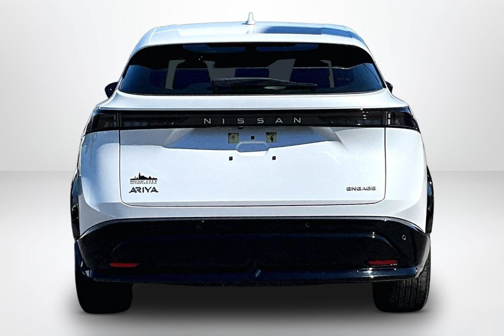 Used 2024 Nissan Ariya FWD image 7