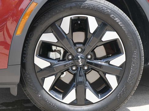 Used 2023 Kia Sportage X-Line w/ X-Line Premium Package AWD/4WD image 3