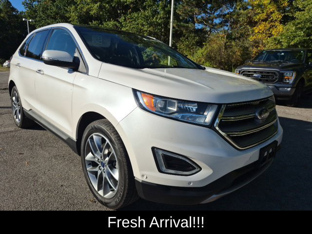Used 2015 Ford Edge Titanium w/ Equipment Group 302A AWD/4WD image 4