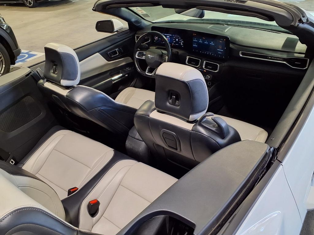 Used 2024 Ford Mustang Premium RWD image 32