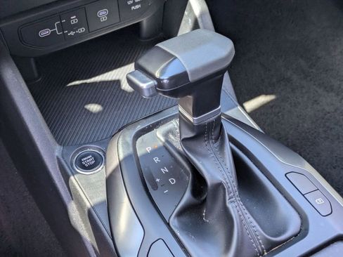 Used 2025 Kia K4 FWD image 23
