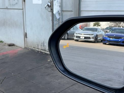 Used 2025 Toyota Camry LE image 19