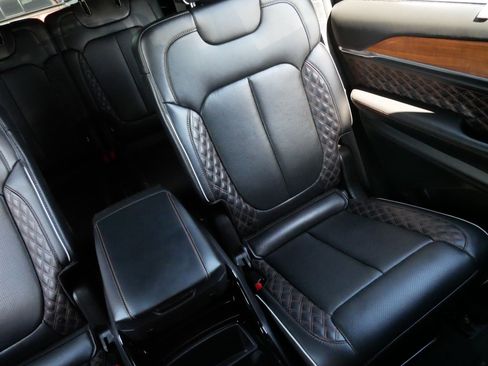 Used 2023 Jeep Grand Cherokee L Summit AWD/4WD image 14
