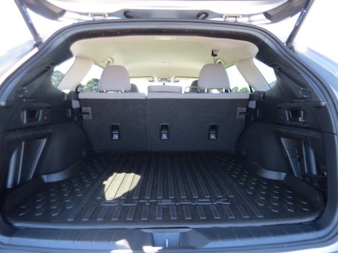 Used 2023 Subaru Outback Premium AWD/4WD image 10