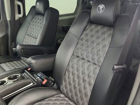 Used 2025 Ford Transit 150 Low Roof AWD image 10