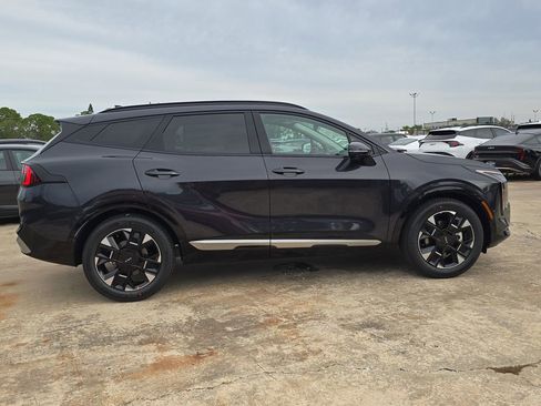 New 2026 Kia Sportage SX FWD image 9