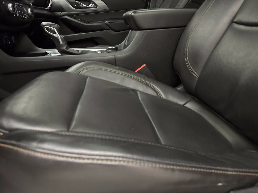 Used 2021 Chevrolet Traverse Premier w/ LPO, Floor Liner Package AWD/4WD image 23