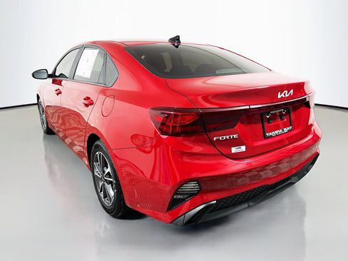 Used 2024 Kia Forte LXS image 8