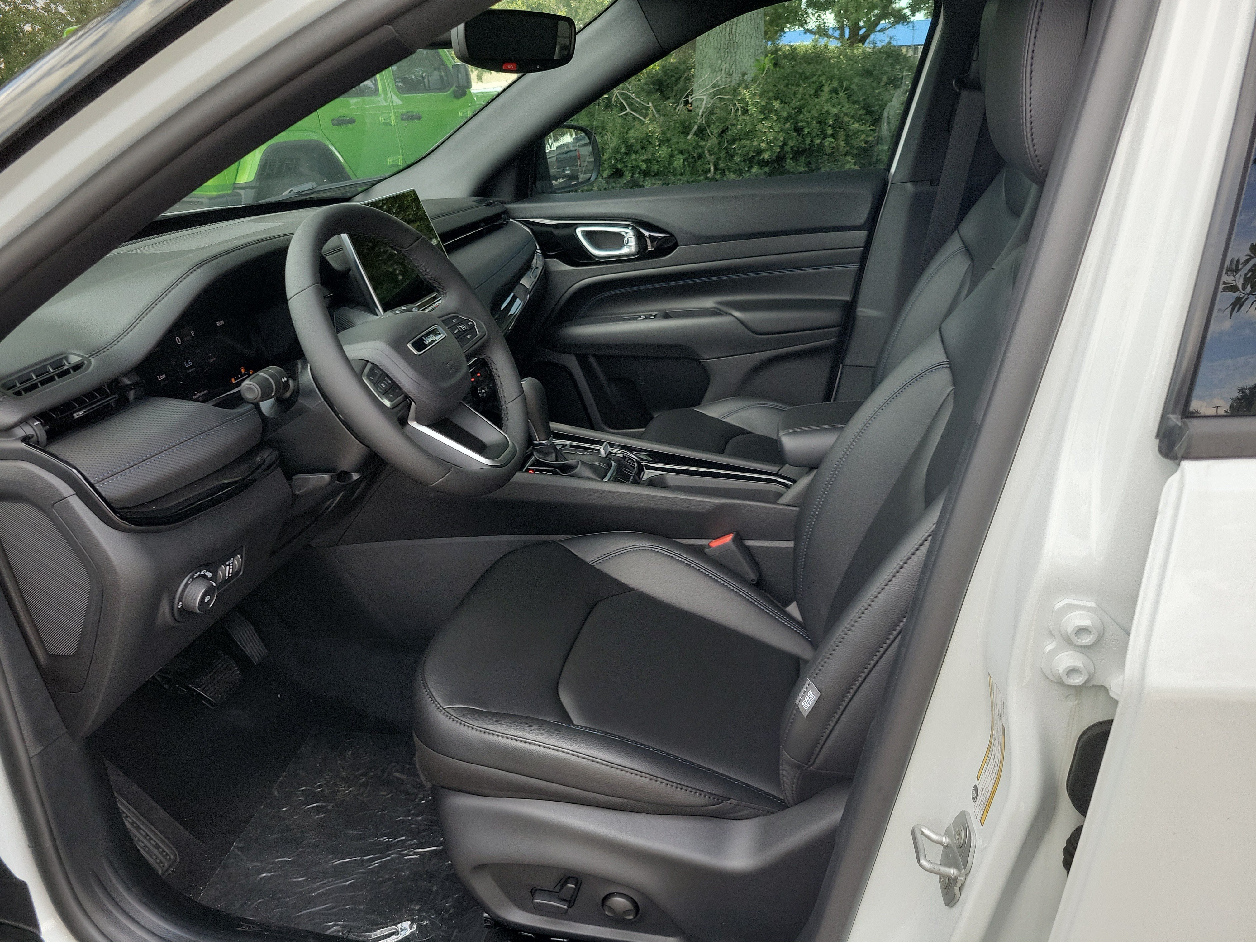 New 2026 Jeep Compass Limited AWD/4WD image 11
