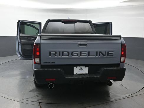 Used 2024 Honda Ridgeline Black Edition image 48