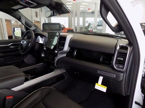 New 2026 RAM 1500 Laramie w/ Night Edition AWD/4WD image 19